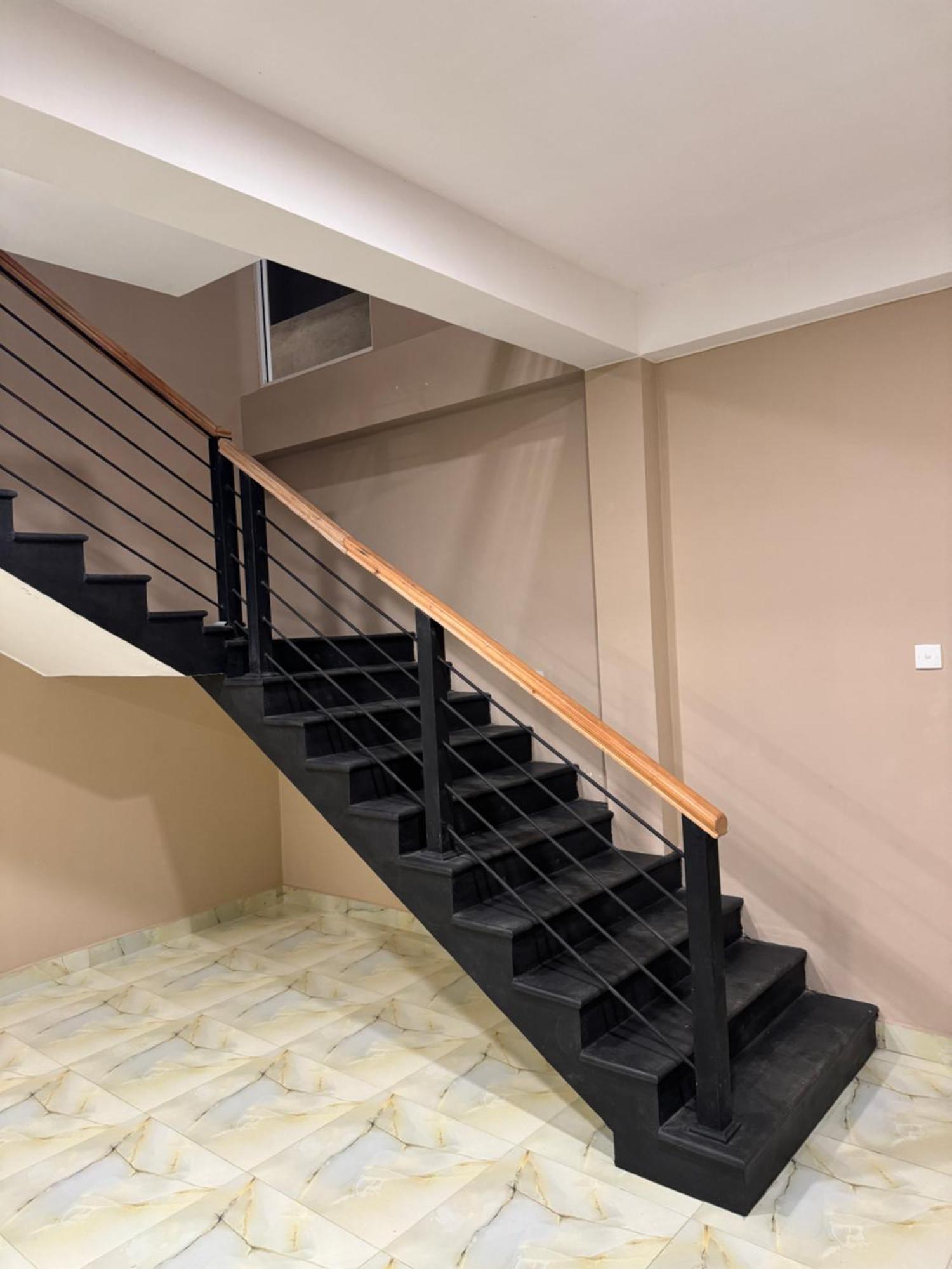 Royal Bliss Hotel Νουβάρα Ελίγια Εξωτερικό φωτογραφία